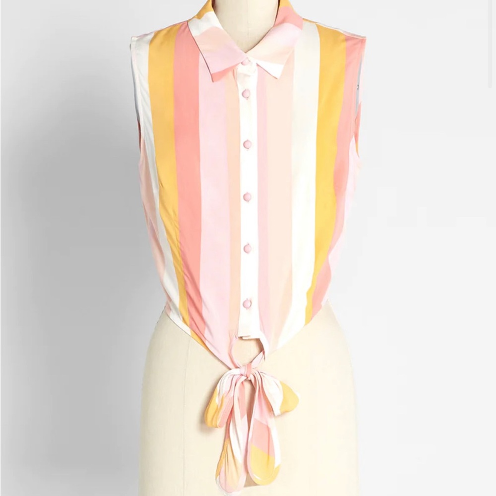 Modcloth x Collectif Strawberry Sugar Tie Waist Top SZ 6